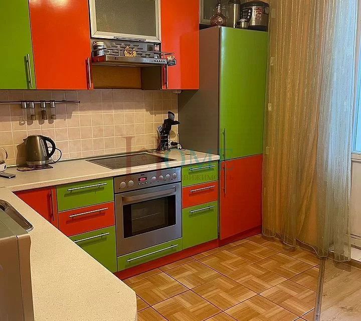 Сдаётся 2-комнатная квартира, 57 м²