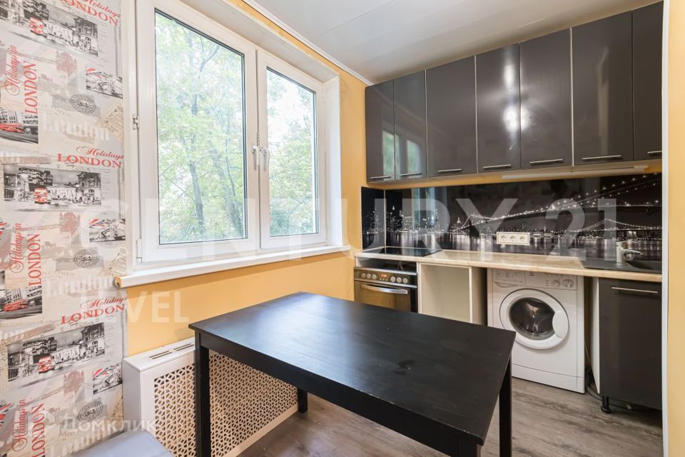 Продаётся 1-комнатная квартира, 37.9 м²