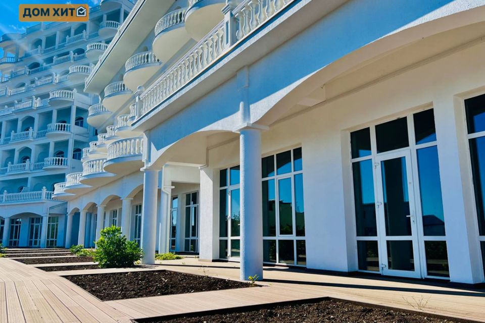 Продаётся 1-комнатная квартира, 79.2 м²
