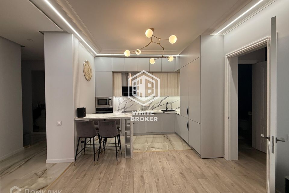 Продаётся 3-комнатная квартира, 82.9 м²