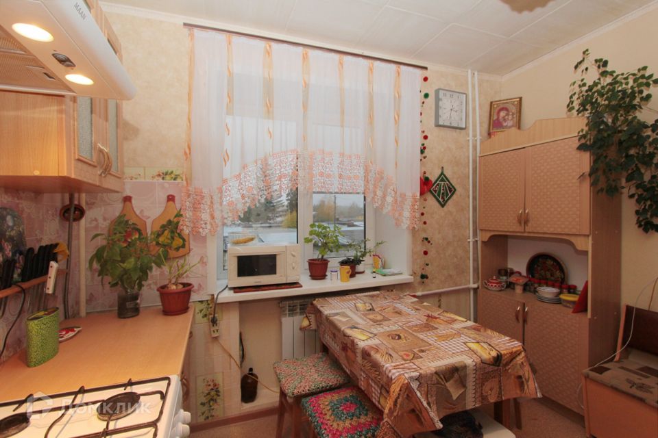 Продаётся 3-комнатная квартира, 64.9 м²