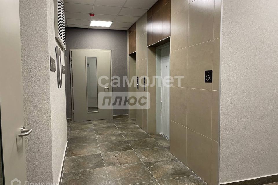 Продаётся 2-комнатная квартира, 61.5 м²