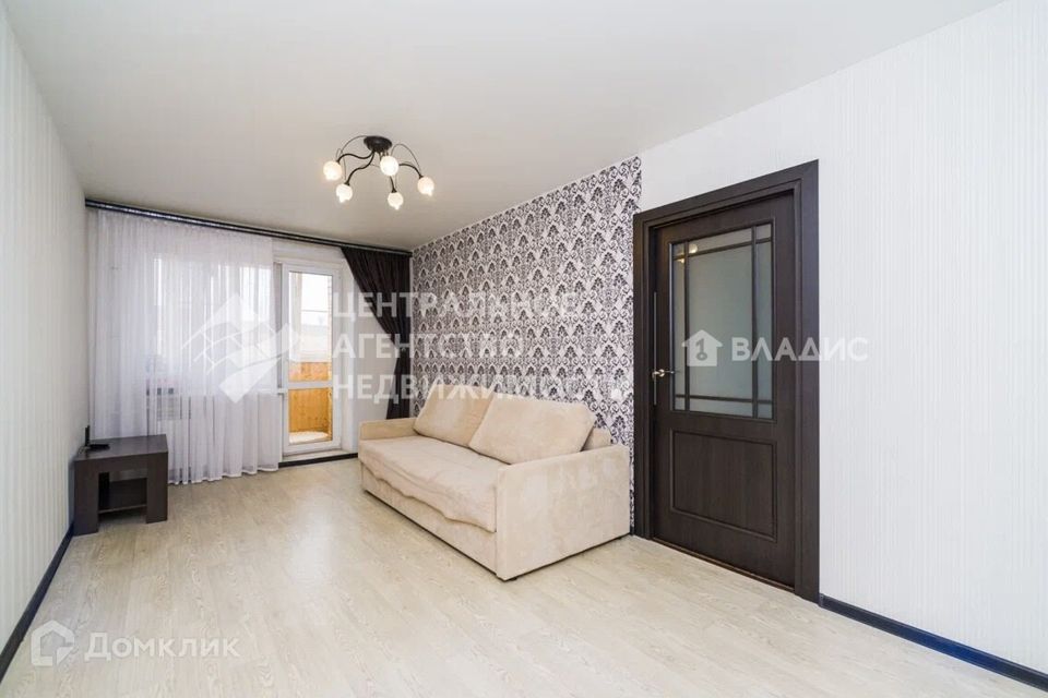 Продаётся 1-комнатная квартира, 32.3 м²