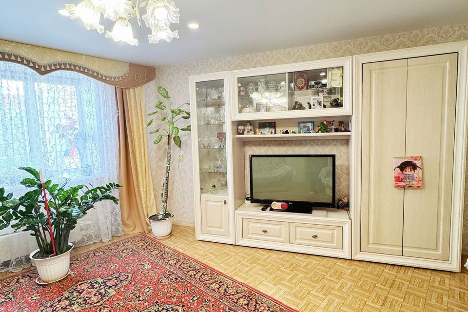 Продаётся 3-комнатная квартира, 81.2 м²