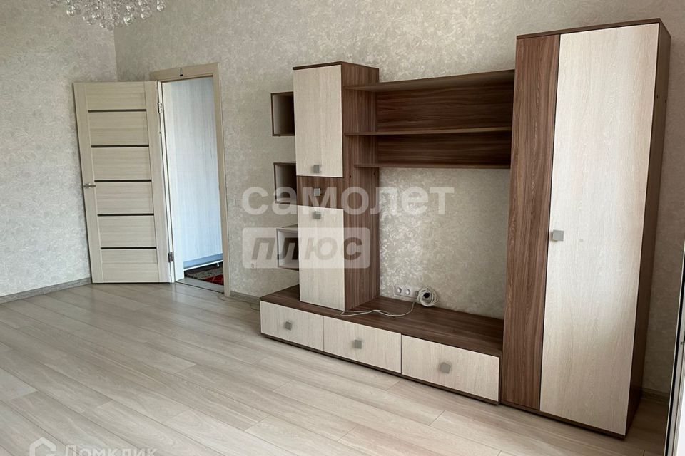Продаётся 2-комнатная квартира, 65 м²