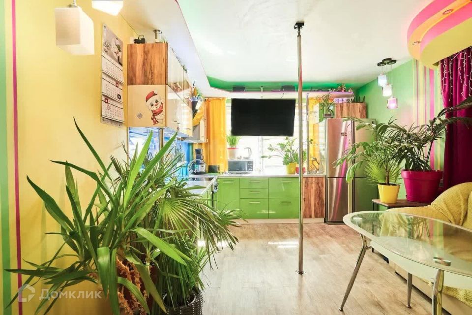 Продаётся 2-комнатная квартира, 56.4 м²