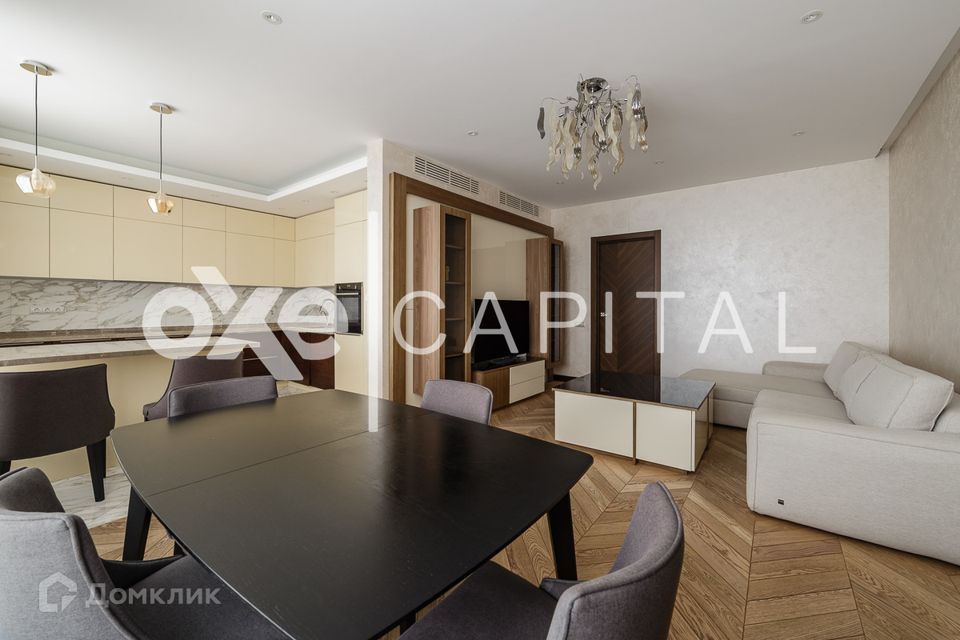 Продаётся 4-комнатная квартира, 109.5 м²