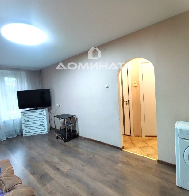 Продаётся 3-комнатная квартира, 55.5 м²