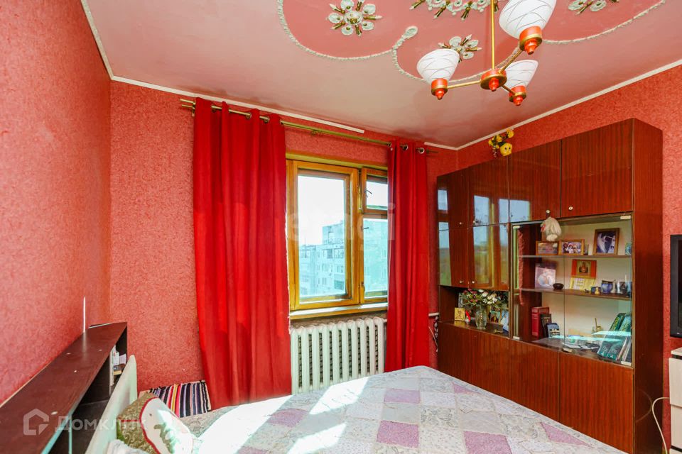 Продаётся 4-комнатная квартира, 74.7 м²