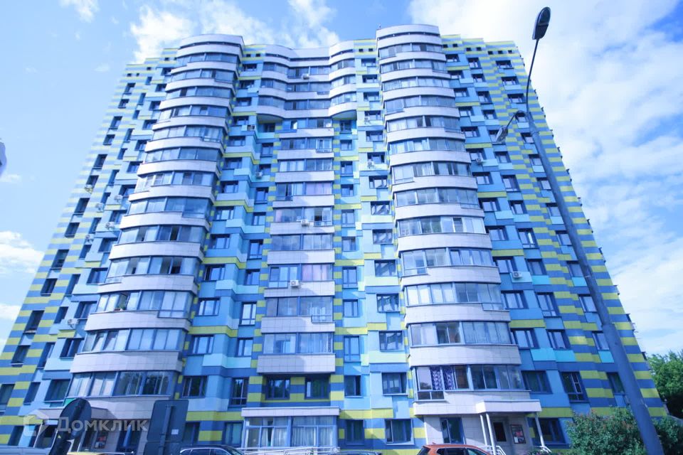 Продаётся 2-комнатная квартира, 72.5 м²