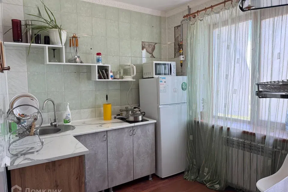 Продаётся 1-комнатная квартира, 35.8 м²