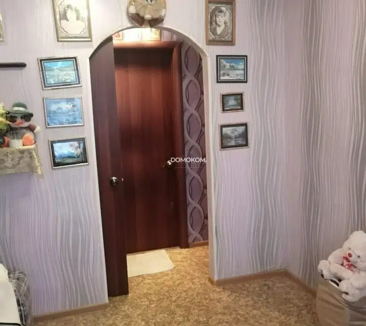Продаётся комната в 5-комн. квартире, 12.7 м²