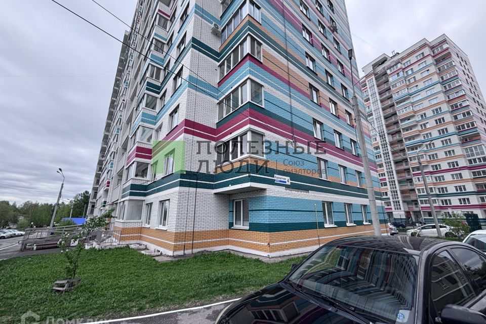 Продаётся 1-комнатная квартира, 37.4 м²