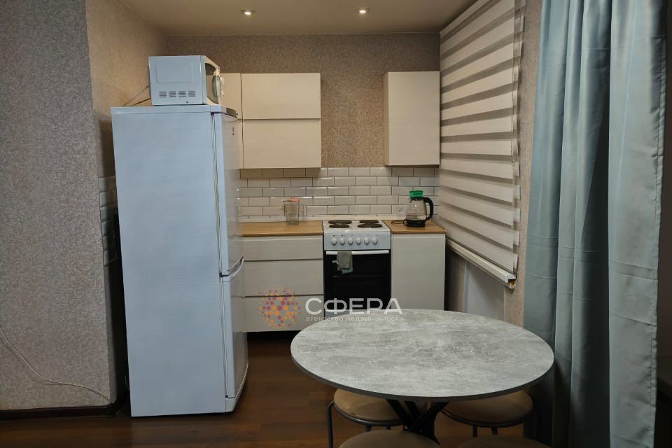 Сдаётся 2-комнатная квартира, 40 м²