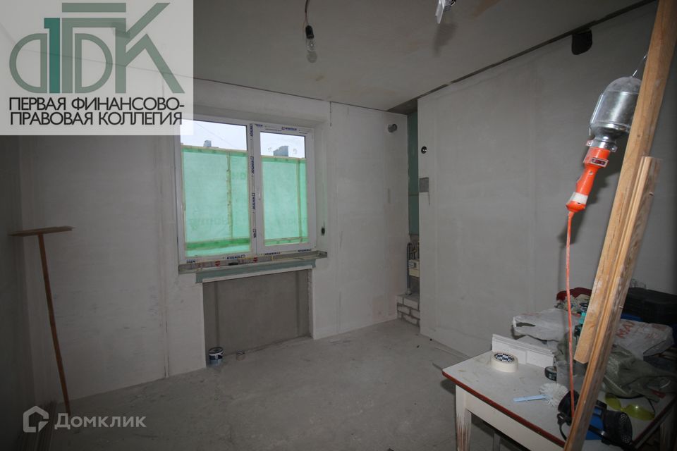 Продаётся 1-комнатная квартира, 44 м²