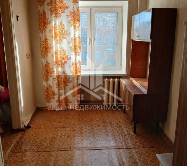 Продаётся 2-комнатная квартира, 44.8 м²
