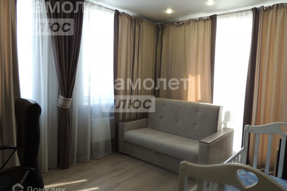 Продаётся 1-комнатная квартира, 49.4 м²