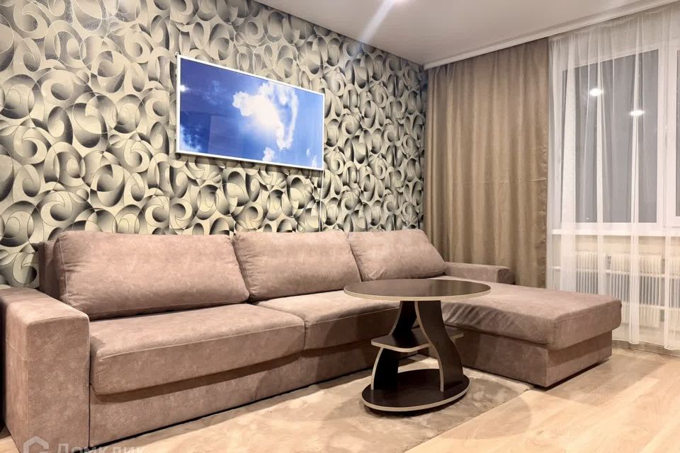 Продаётся 3-комнатная квартира, 63.8 м²
