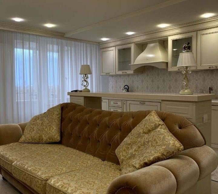 Сдаётся 3-комнатная квартира, 120 м²