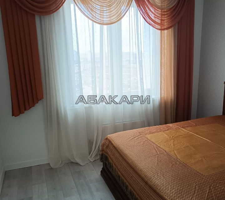 Сдаётся 2-комнатная квартира, 60 м²