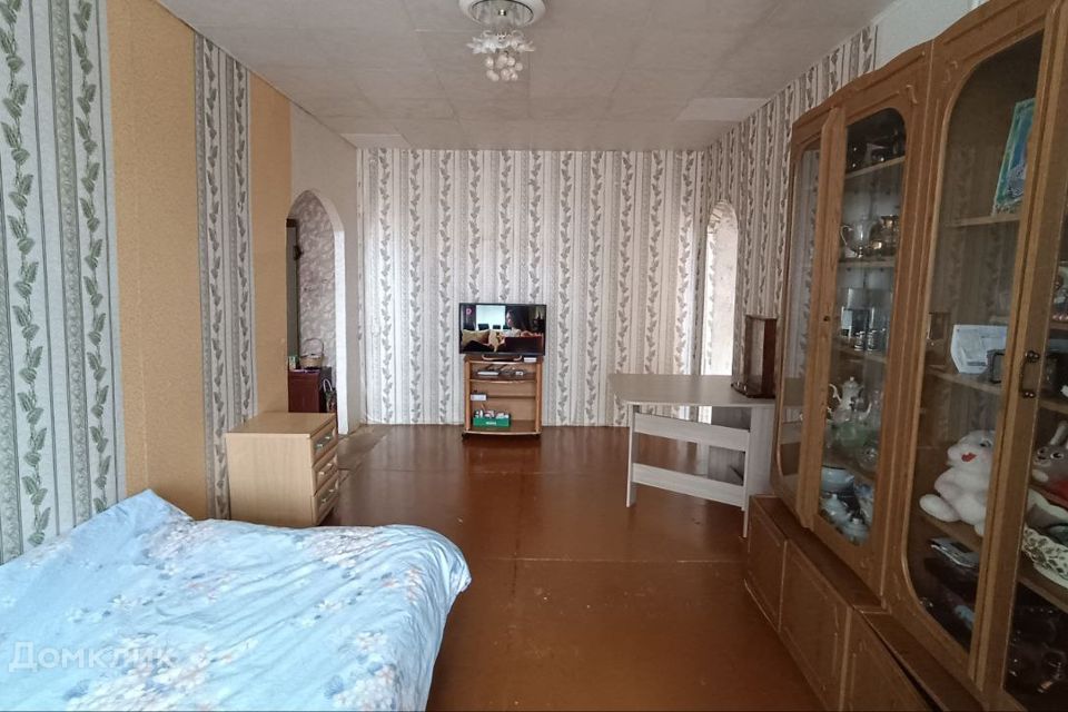 Продаётся 3-комнатная квартира, 56.5 м²