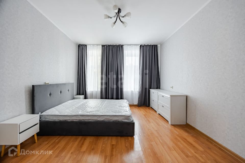 Сдаётся 2-комнатная квартира, 66.2 м²