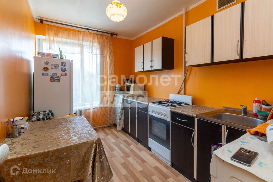 Продаётся 3-комнатная квартира, 60.8 м²