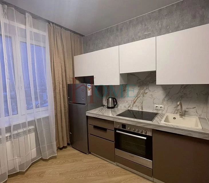 Сдаётся 1-комнатная квартира, 46 м²