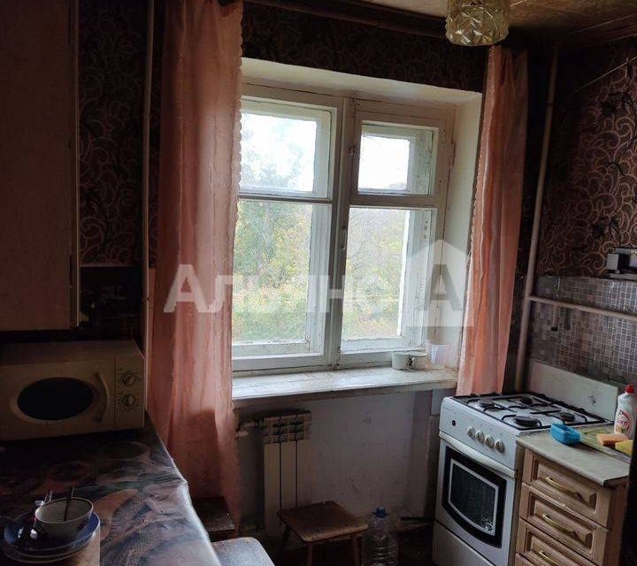 Продаётся 3-комнатная квартира, 57.8 м²