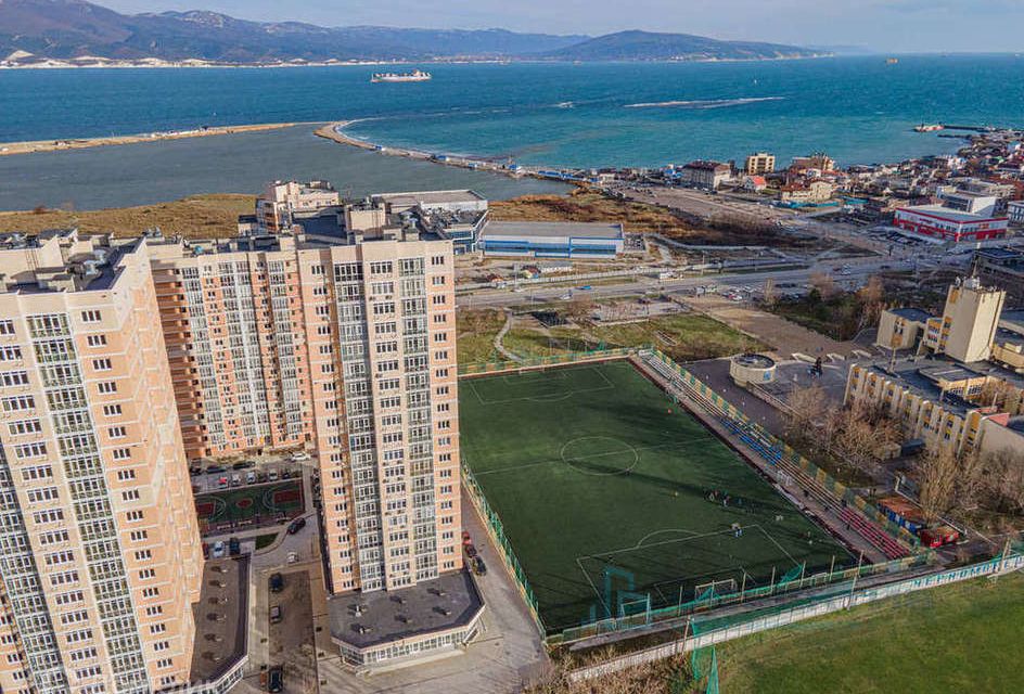 Новороссийск улица хворостянского 21. Новороссийск улица котанова. Жк облака новороссийск вид с моря. Южный раойонновороссийск. Микрорайон южный новороссийск.