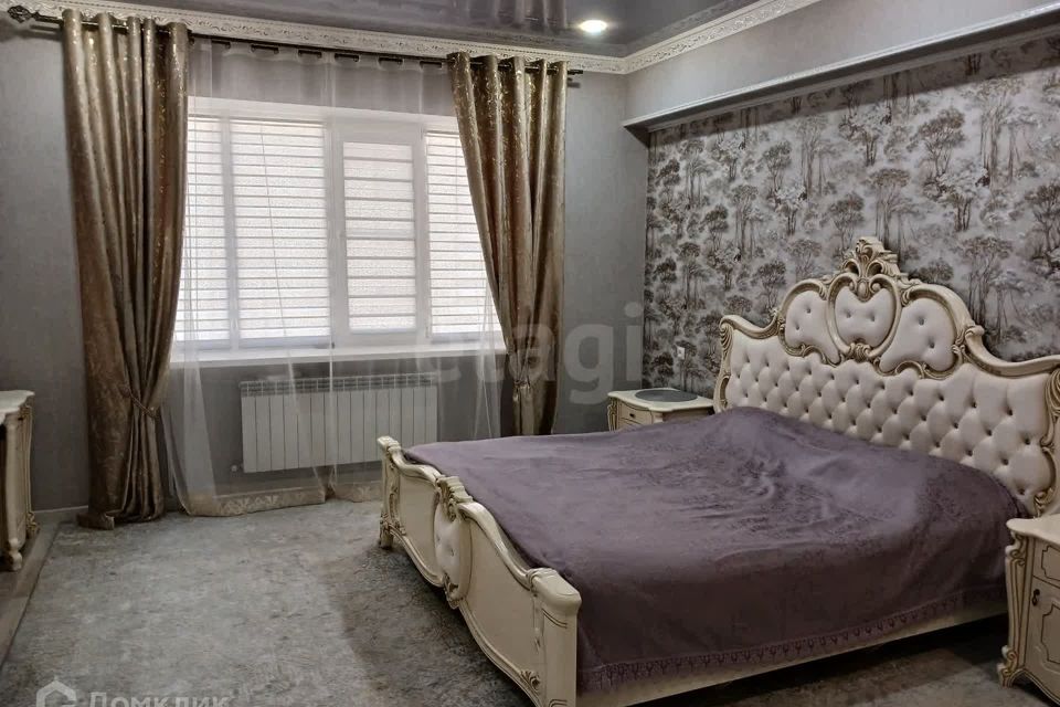 Продаётся 3-комнатная квартира, 116.2 м²
