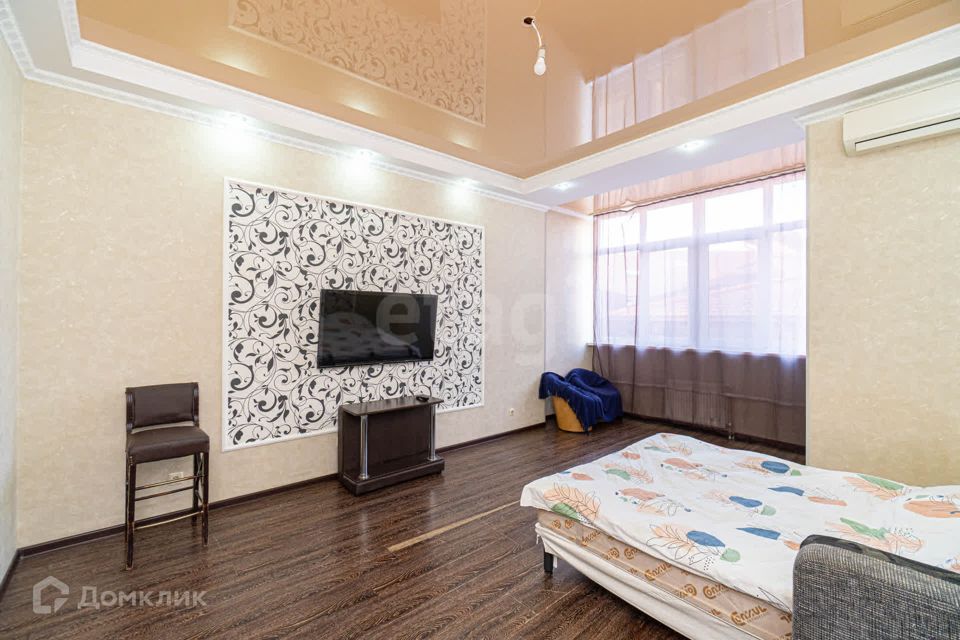 Продаётся 1-комнатная квартира, 45.5 м²
