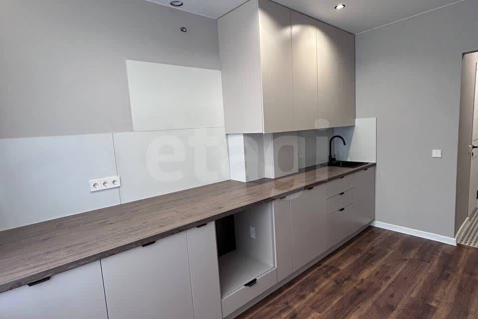 Продаётся 1-комнатная квартира, 30.8 м²