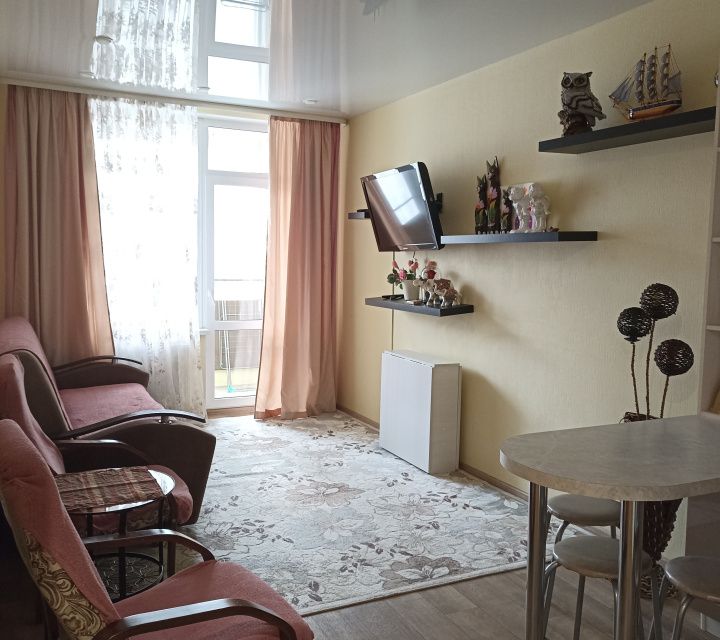 Продаётся 1-комнатная квартира, 41.7 м²