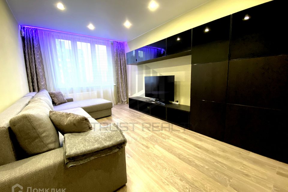 Сдаётся 2-комнатная квартира, 54 м²