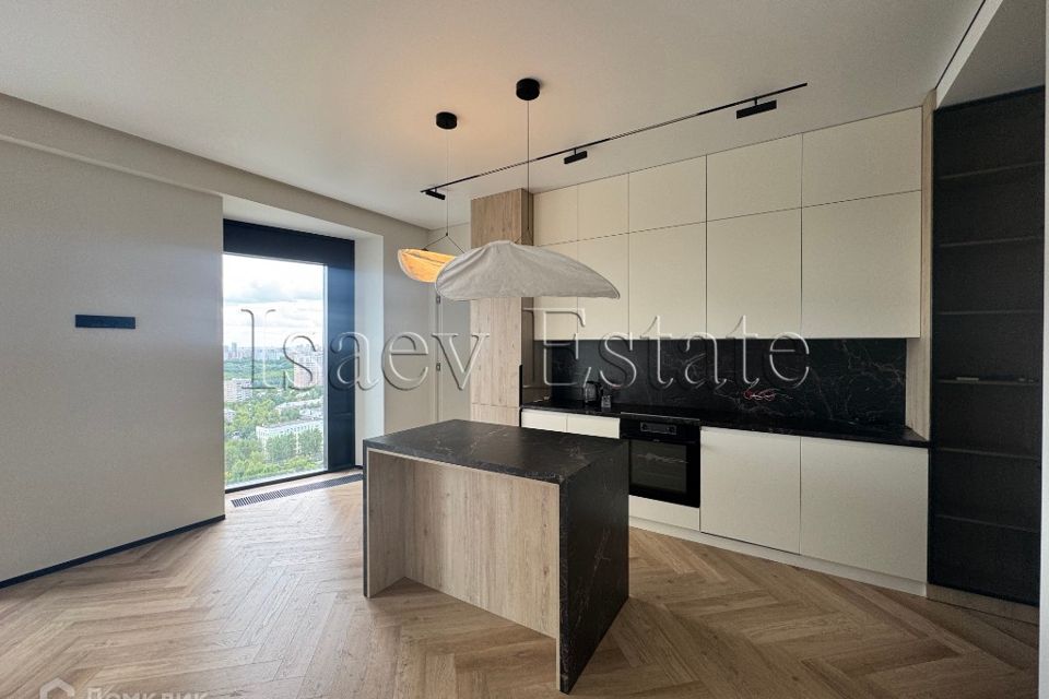 Продаётся 3-комнатная квартира, 85 м²