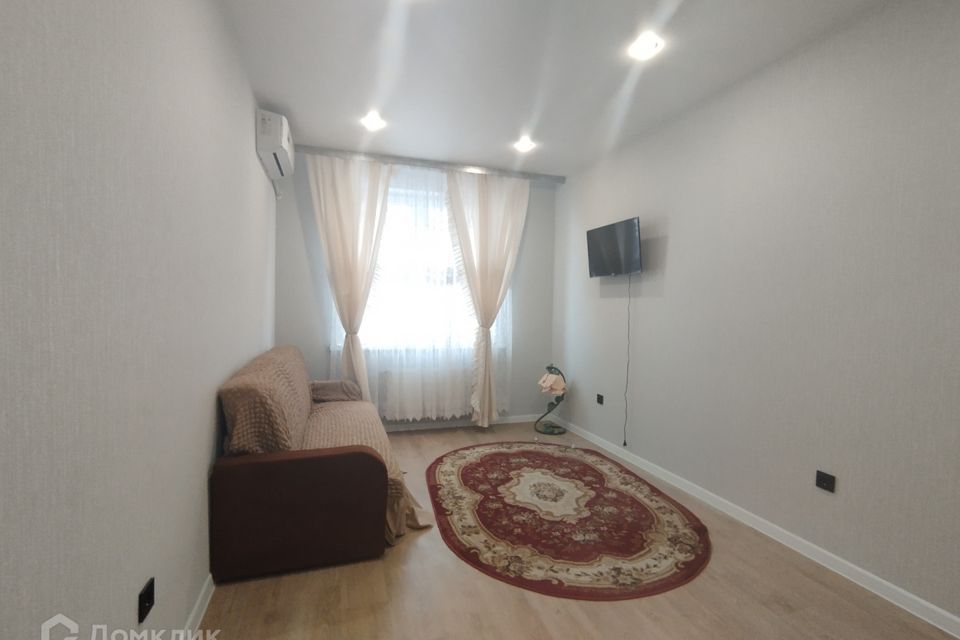 Сдаётся 1-комнатная квартира, 36 м²