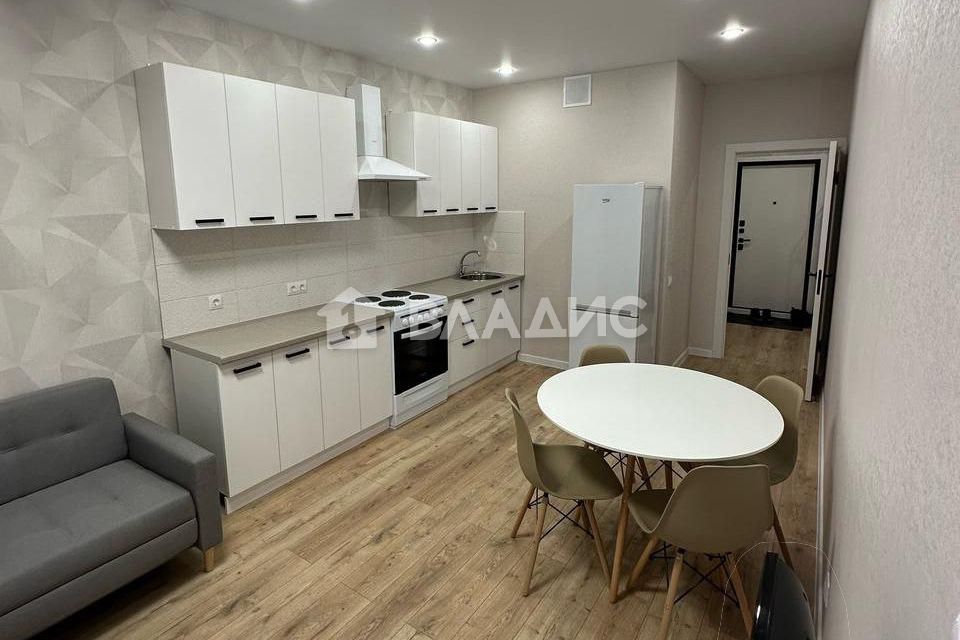 Продаётся 1-комнатная квартира, 48 м²