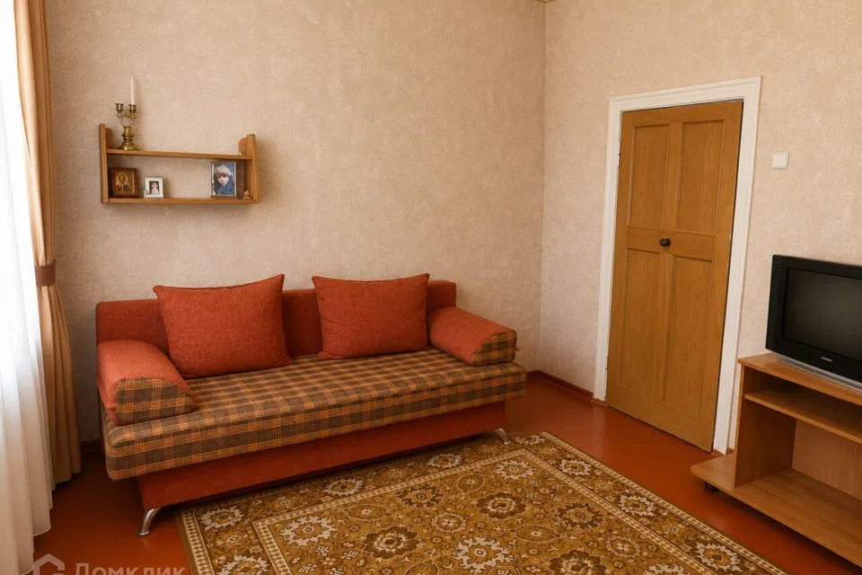 Продаётся 4-комнатная квартира, 66.8 м²