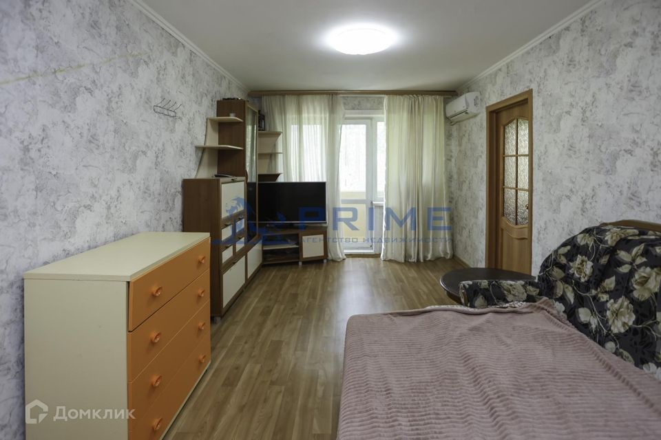 Продаётся 3-комнатная квартира, 56.9 м²