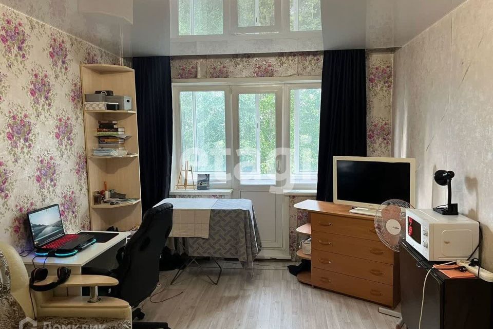 Продаётся 1-комнатная квартира, 46.4 м²