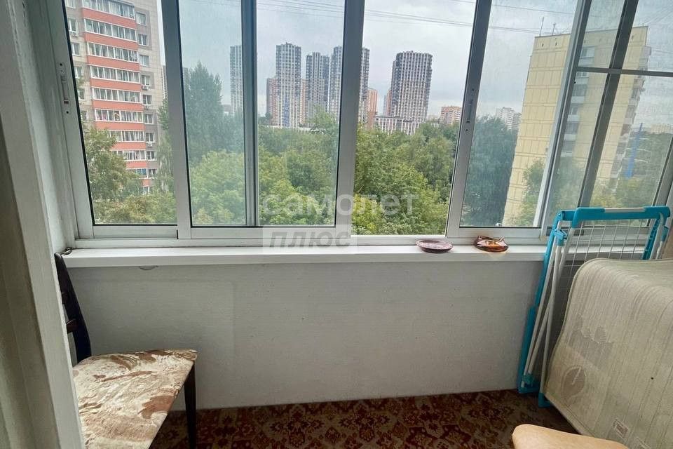 Продаётся 1-комнатная квартира, 41 м²