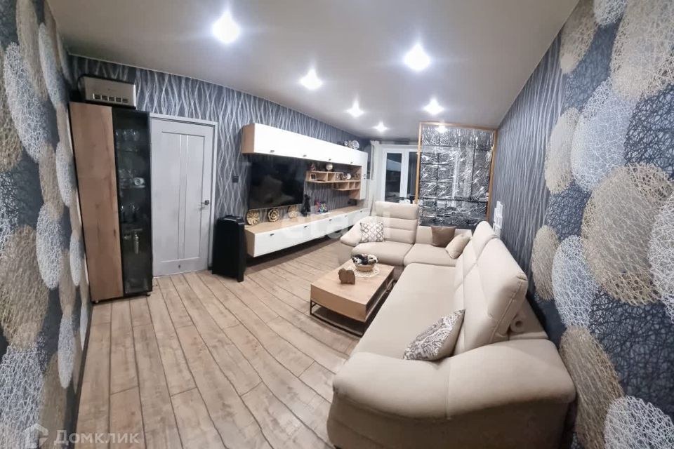 Продаётся 3-комнатная квартира, 71 м²