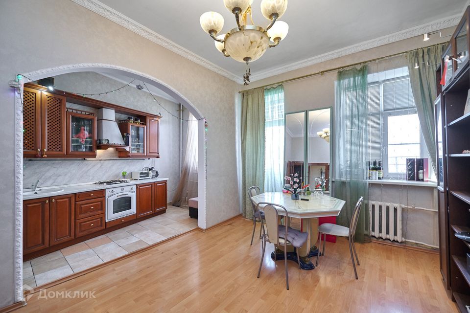 Продаётся 3-комнатная квартира, 64.9 м²