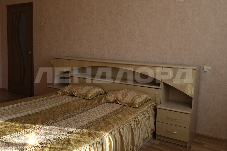 Сдаётся 1-комнатная квартира, 40 м²