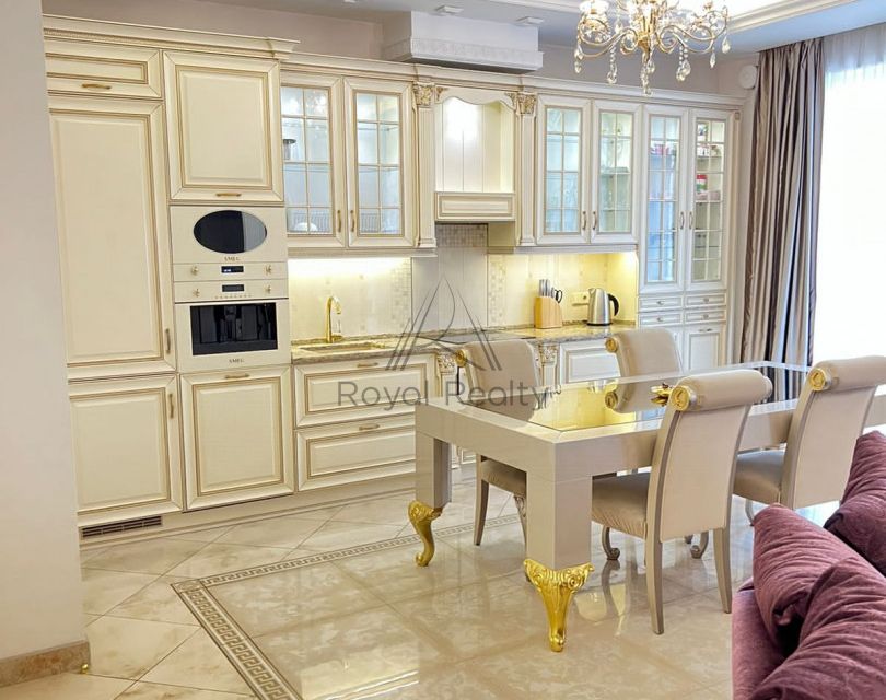 Сдаётся 2-комнатная квартира, 100 м²