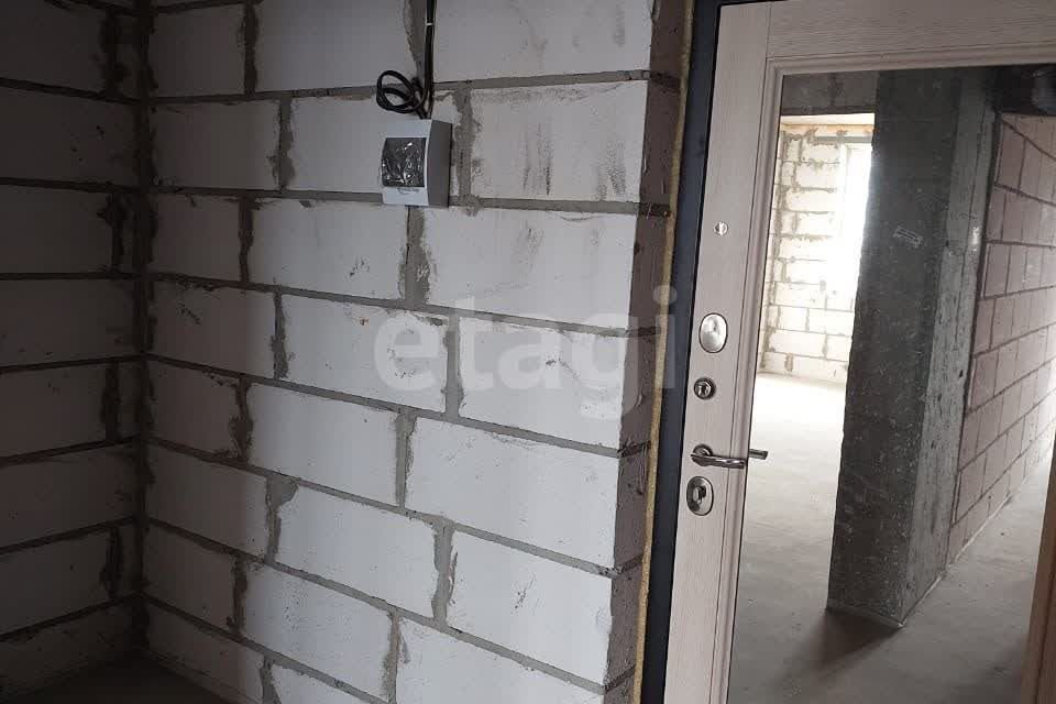 Продаётся 1-комнатная квартира, 38 м²