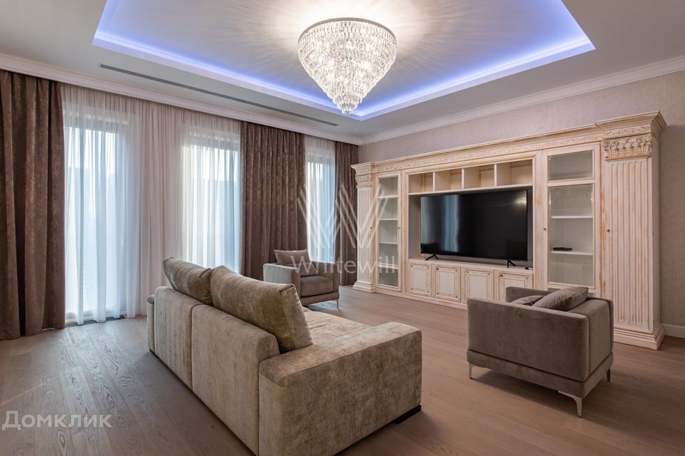 Сдаётся 4-комнатная квартира, 170 м²