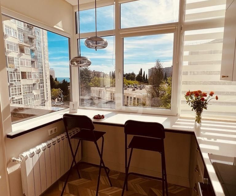 Продаётся 2-комнатная квартира, 57 м²
