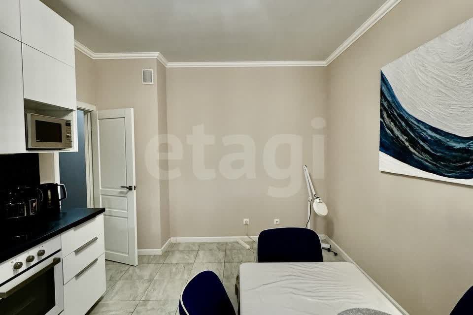 Продаётся 2-комнатная квартира, 66.5 м²